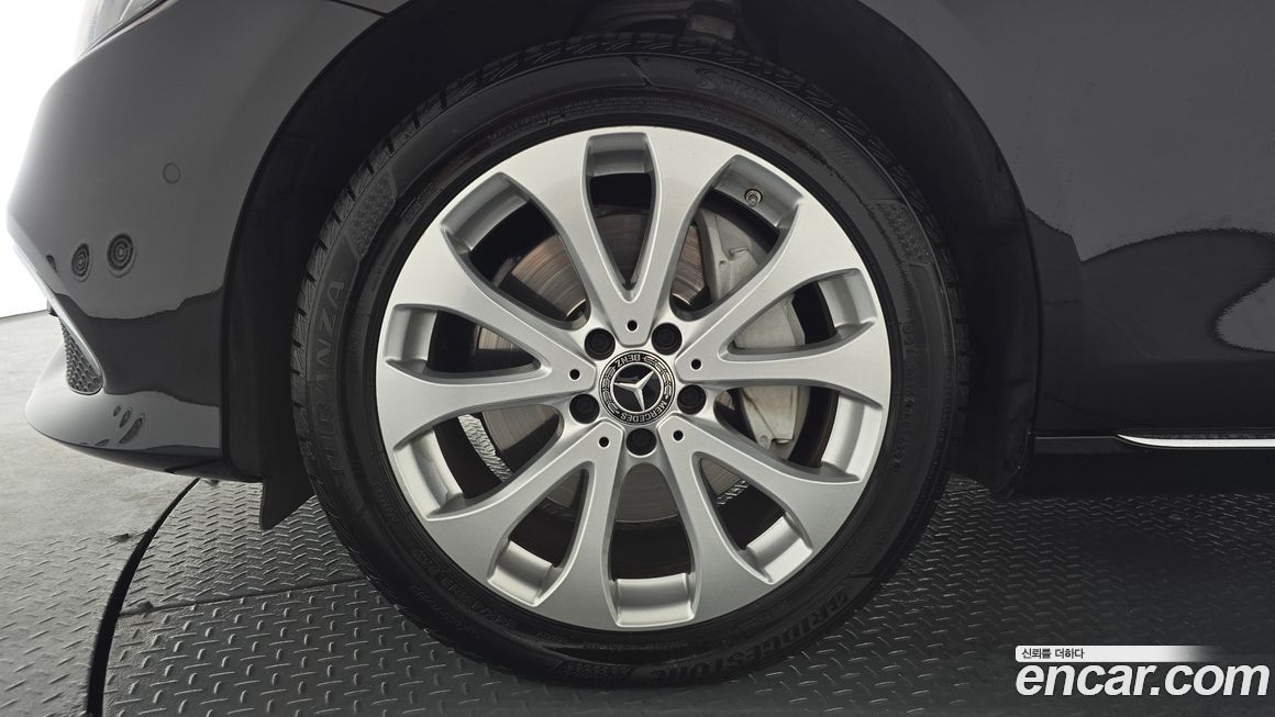 Mercedes-Benz E-Class 2020