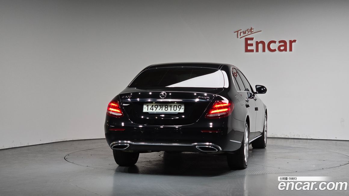 Mercedes-Benz E-Class 2020