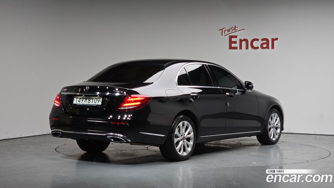 Mercedes-Benz E-Class 2020