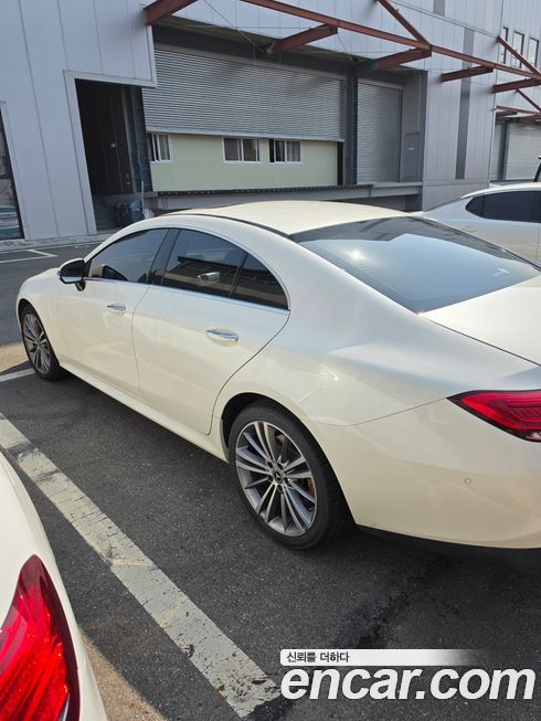Mercedes-Benz CLS-Class 2019