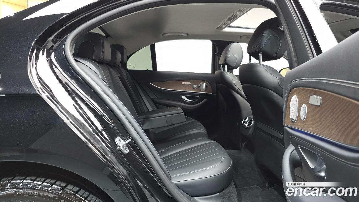 Mercedes-Benz E-Class 2020