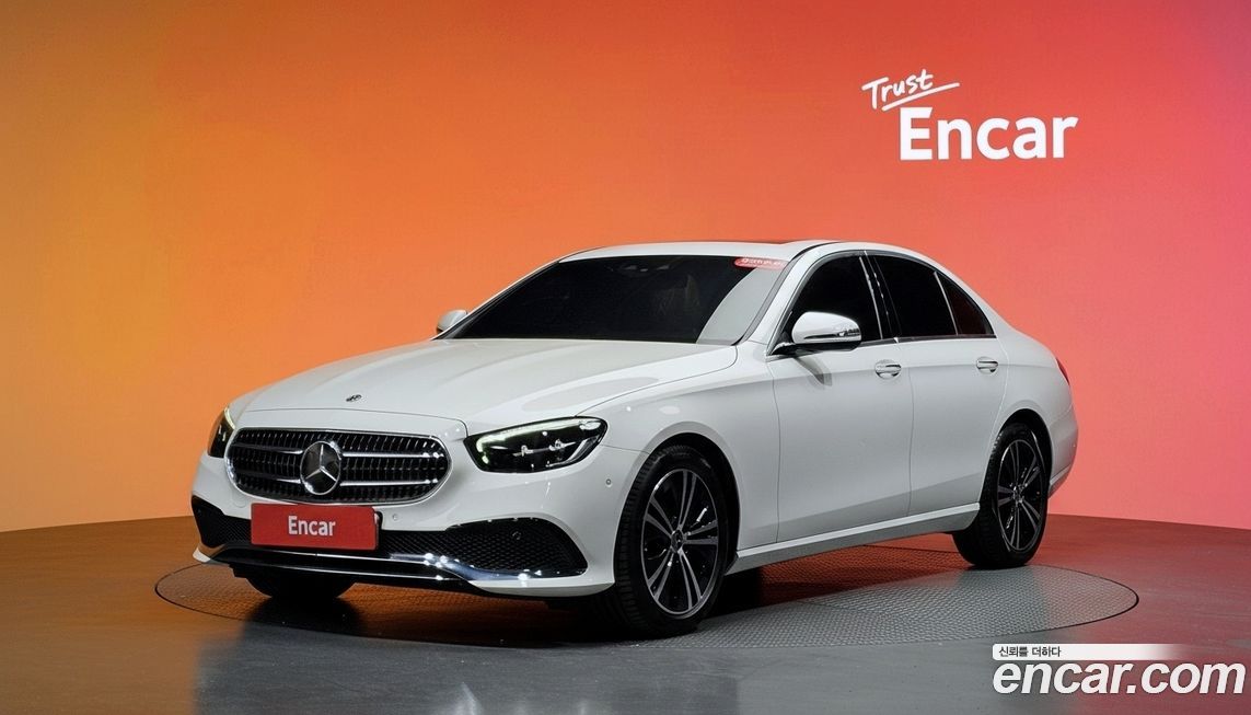 Mercedes-Benz E-Class 2021