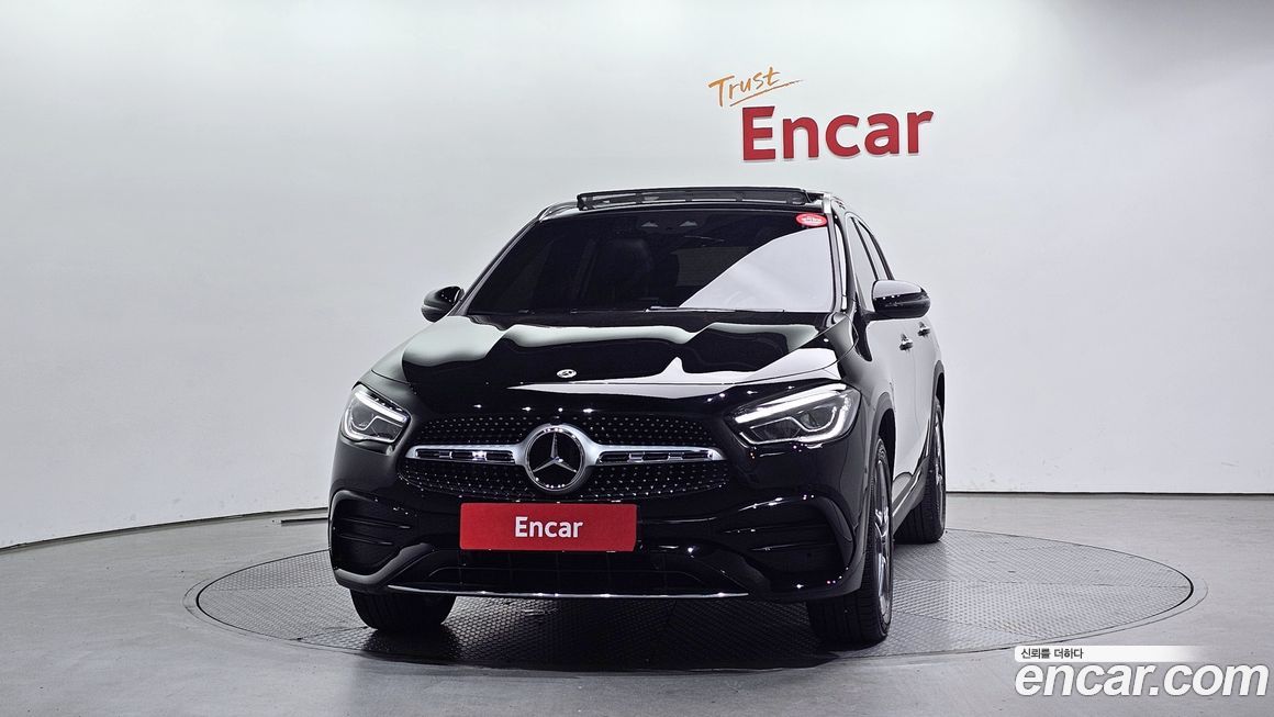 Mercedes-Benz GLA-Class 2023