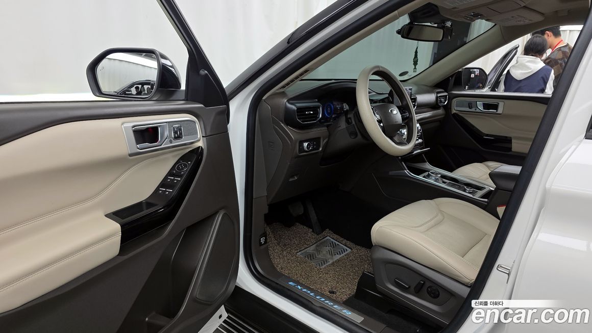 Ford Explorer 2021