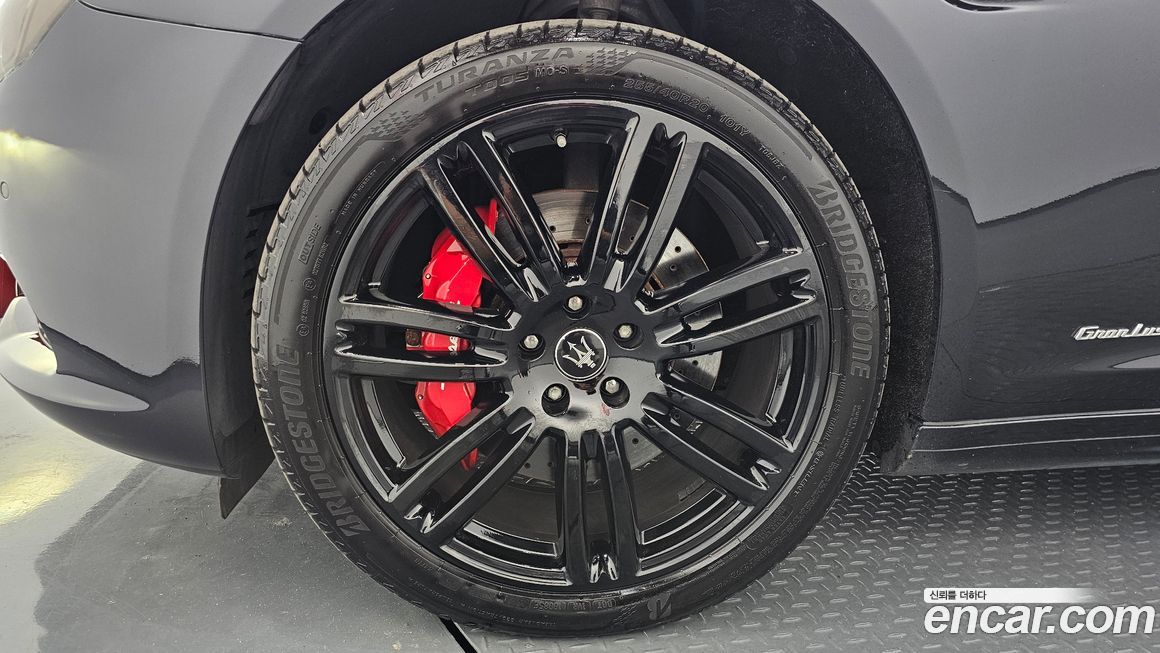 Maserati Quattroporte 2018