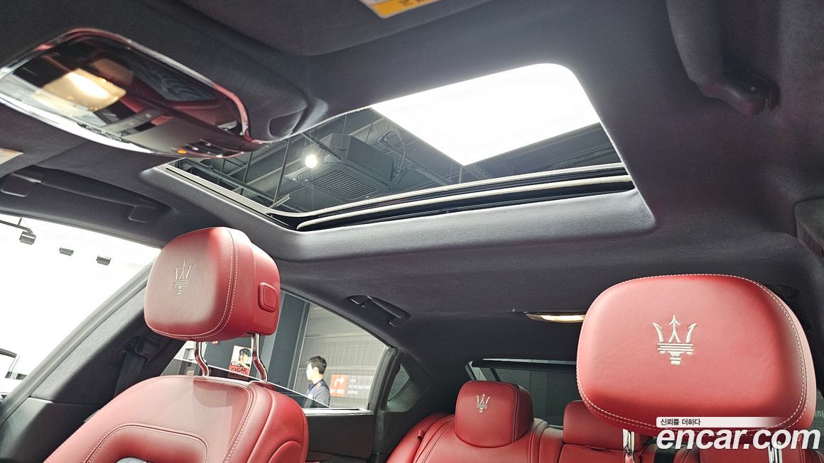 Maserati Quattroporte 2018