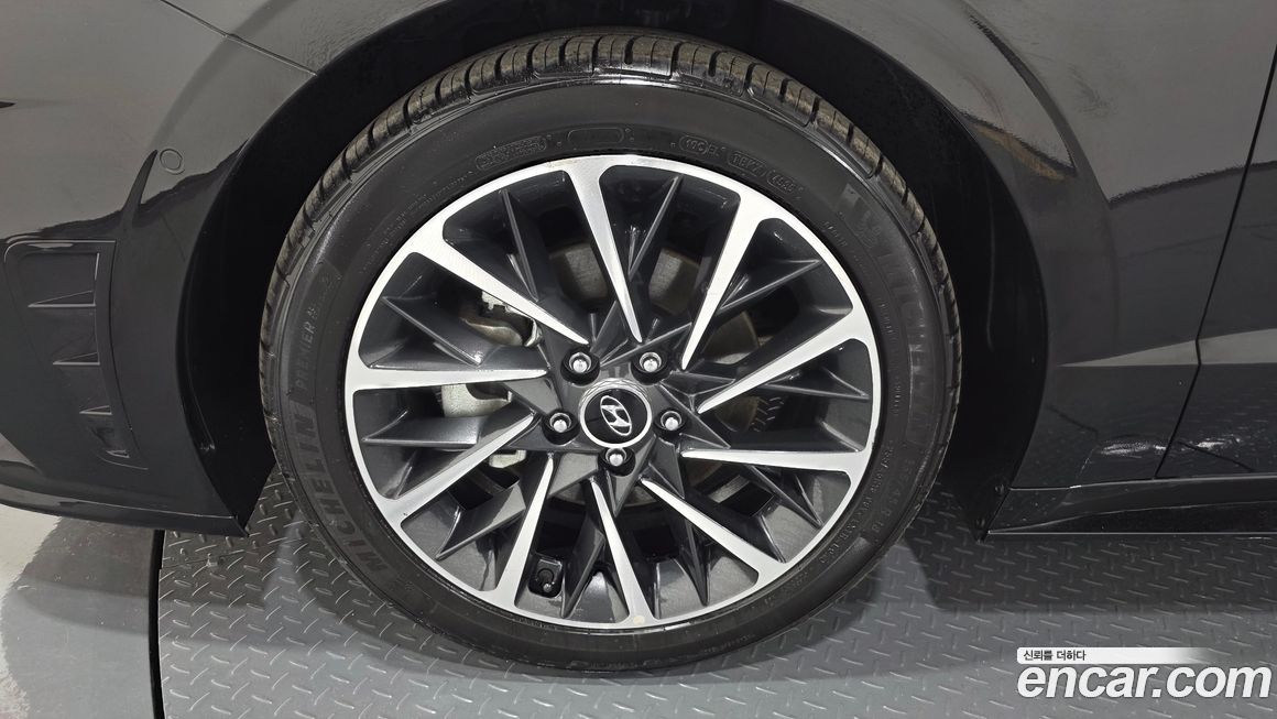 Hyundai Sonata 2022