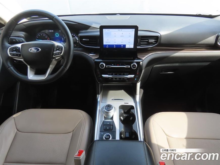 Ford Explorer 2023