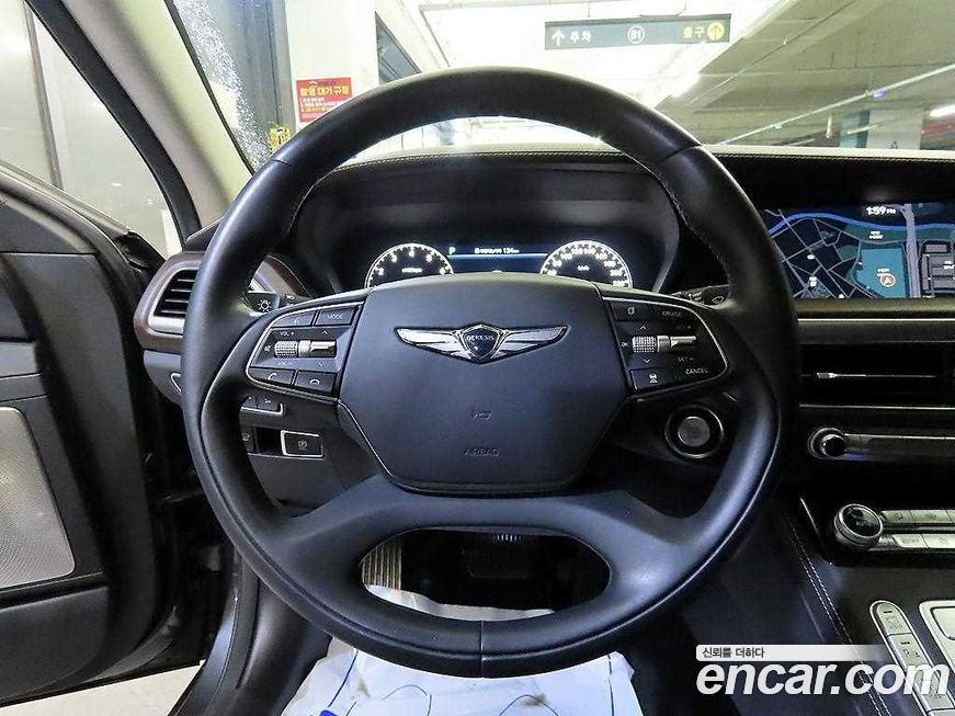 Genesis G90 2021