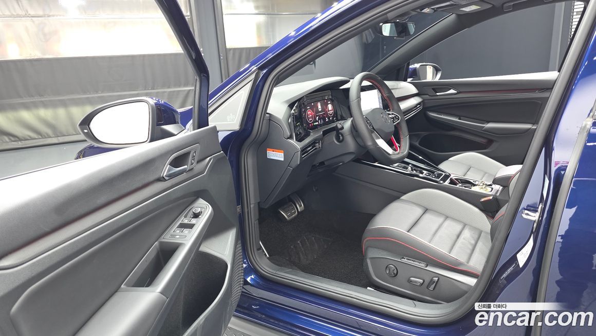 Volkswagen Golf 2024