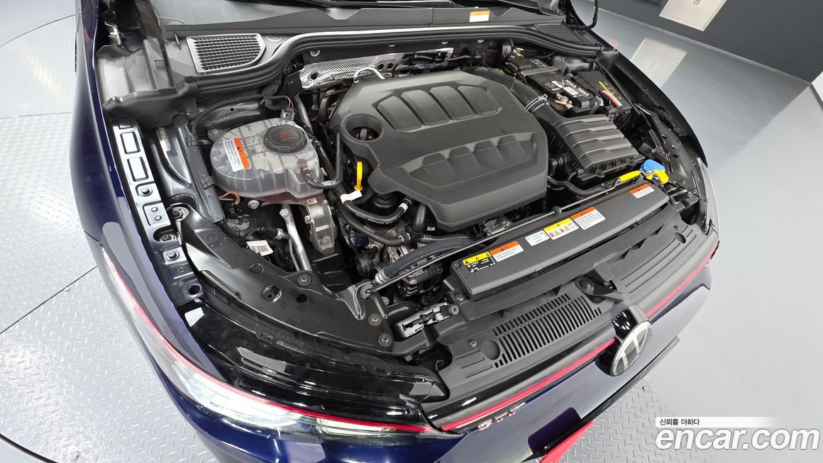 Volkswagen Golf 2024