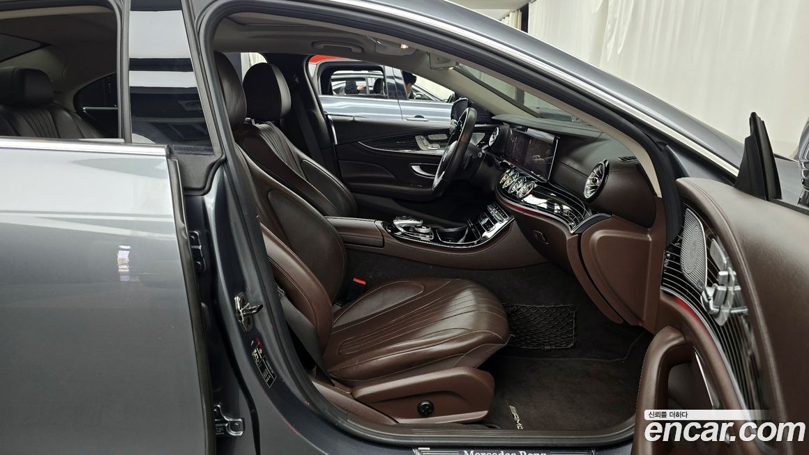 Mercedes-Benz CLS-Class 2019