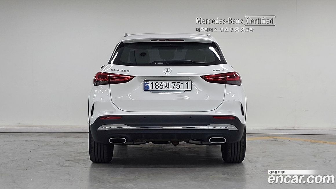 Mercedes-Benz GLA-Class 2023