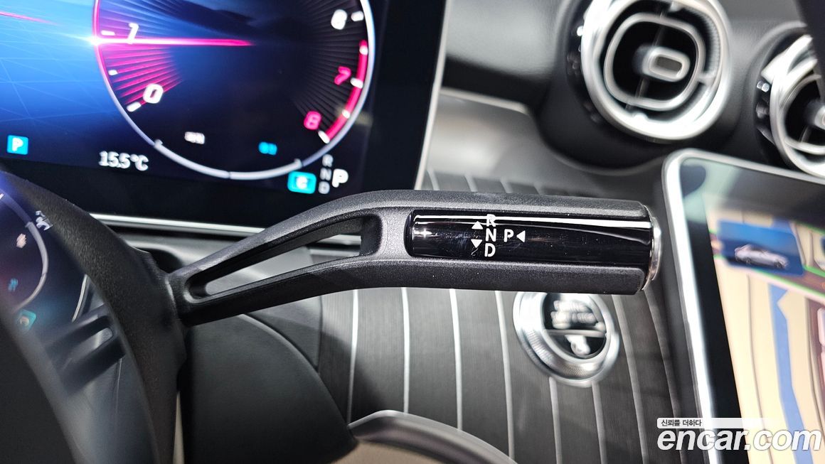 Mercedes-Benz C-Class 2023