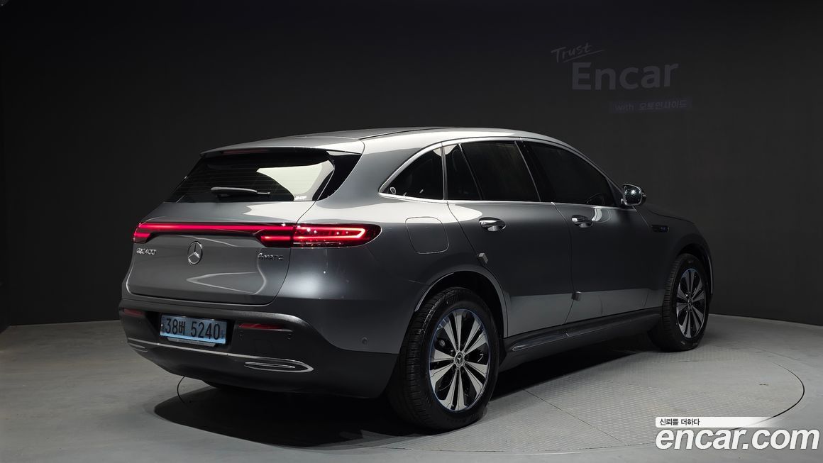 Mercedes-Benz EQC 2021