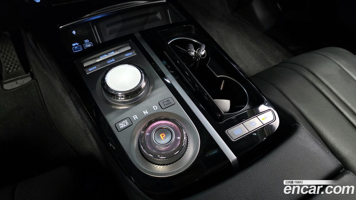 Genesis G80 2023