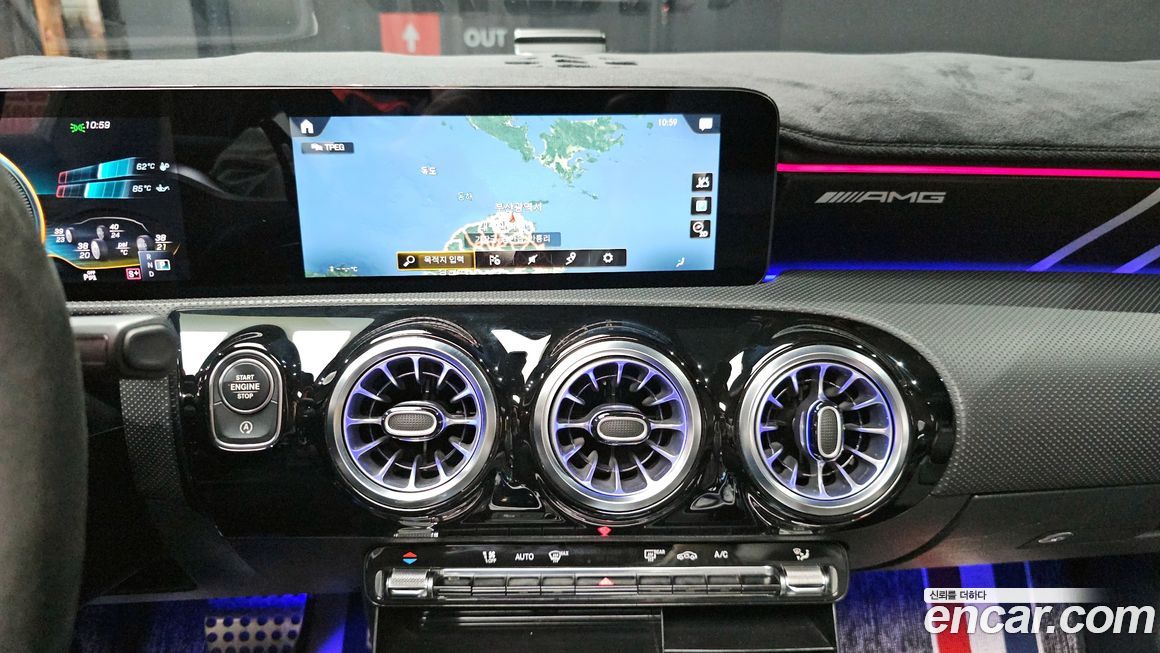 Mercedes-Benz CLA-Class 2021