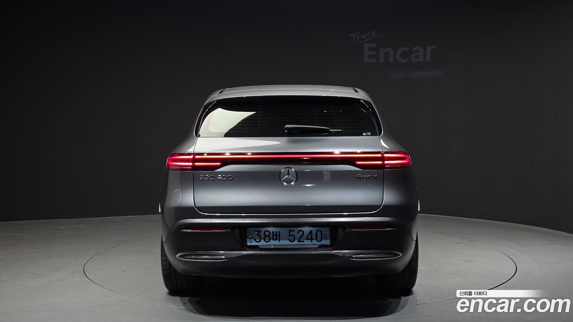 Mercedes-Benz EQC 2021