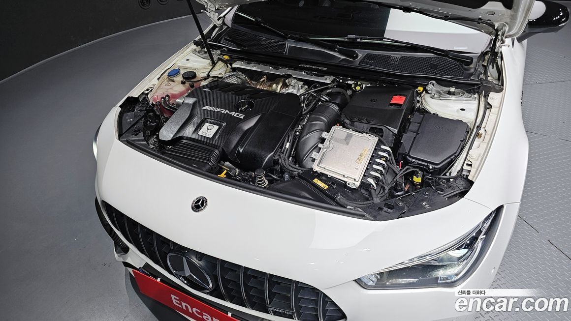 Mercedes-Benz CLA-Class 2021