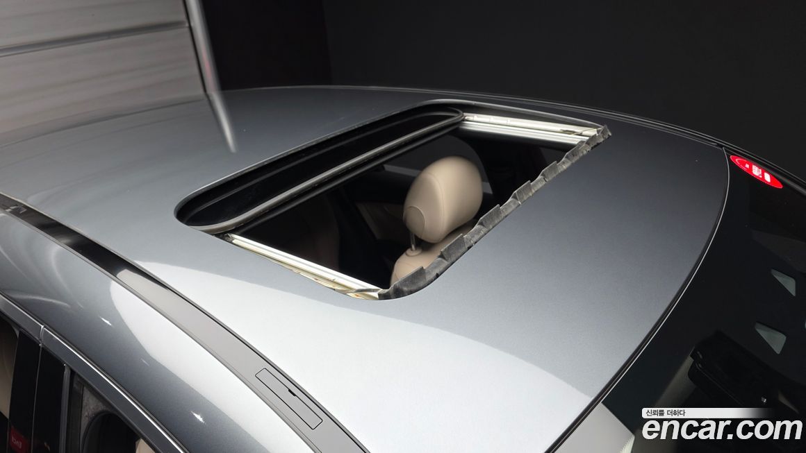 Mercedes-Benz EQC 2021