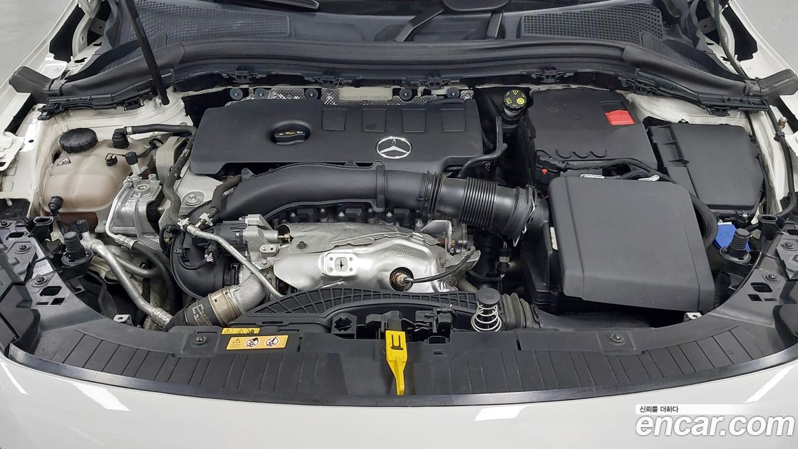 Mercedes-Benz GLA-Class 2023