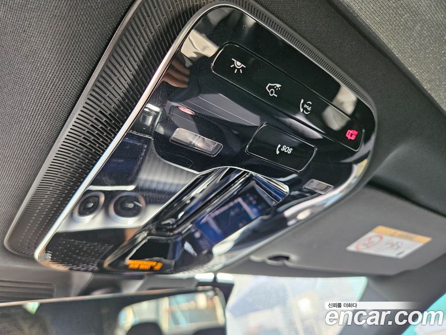 Mercedes-Benz C-Class 2024