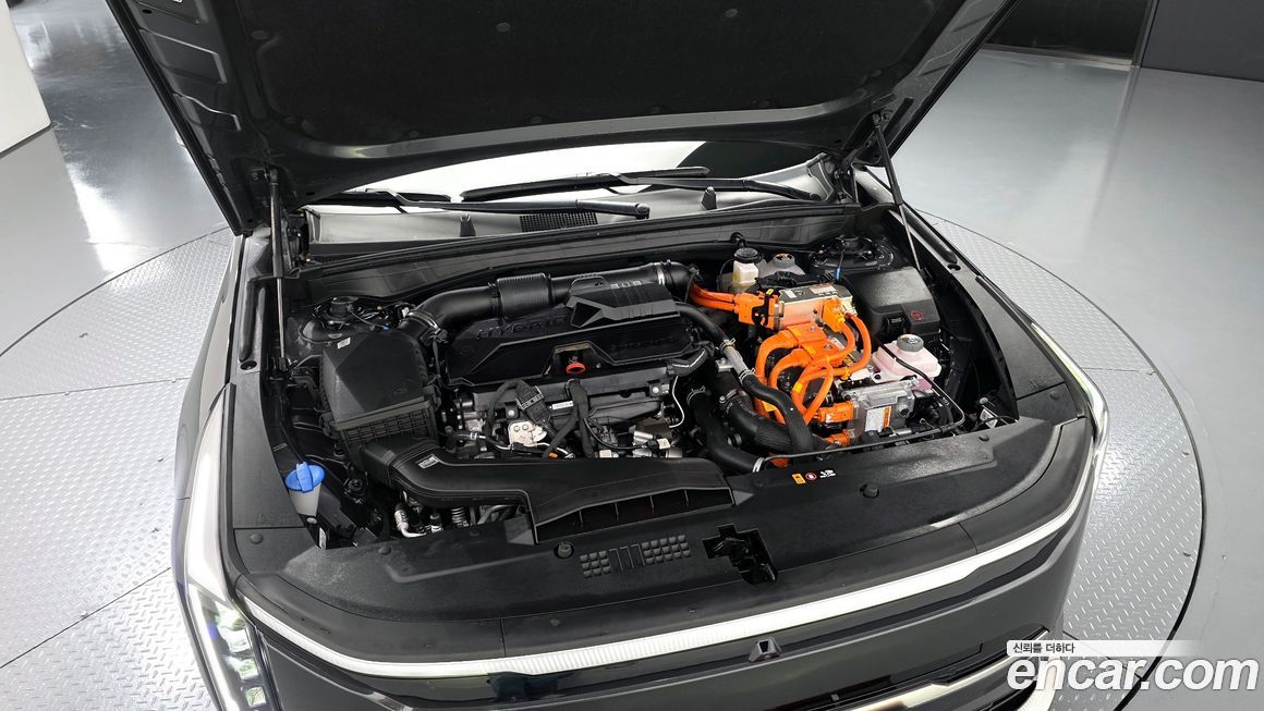 Kia K8 2025