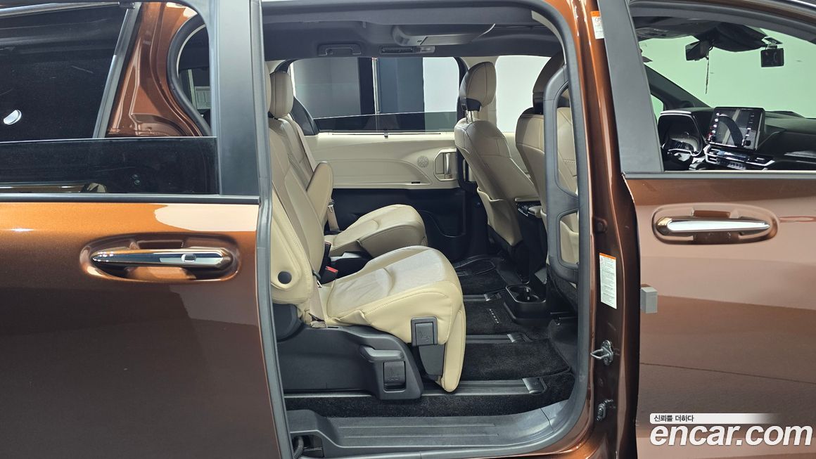 Toyota Sienna 2023