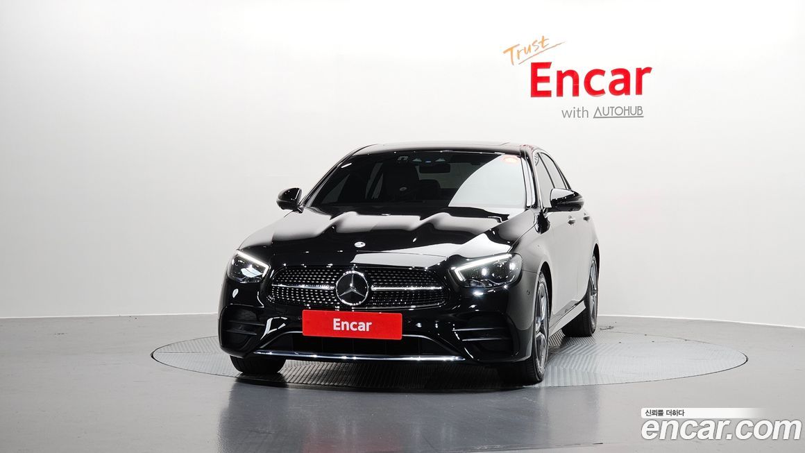 Mercedes-Benz E-Class 2023