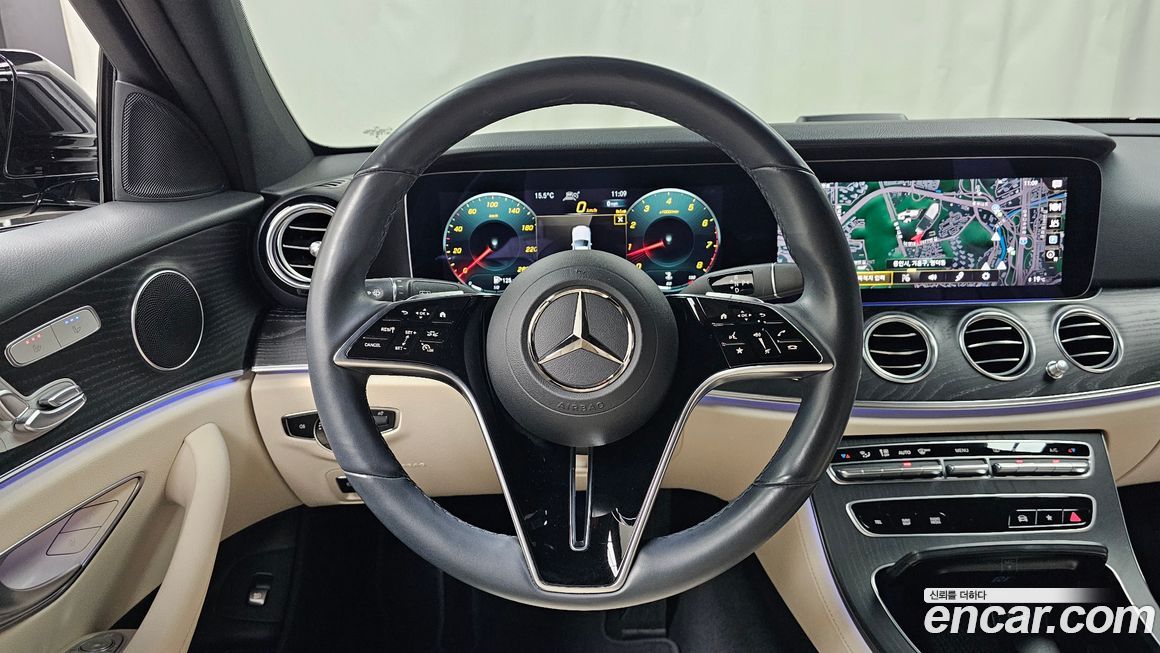 Mercedes-Benz E-Class 2023