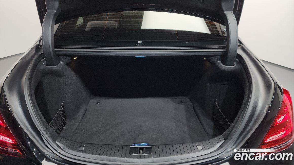 Mercedes-Benz S-Class 2018