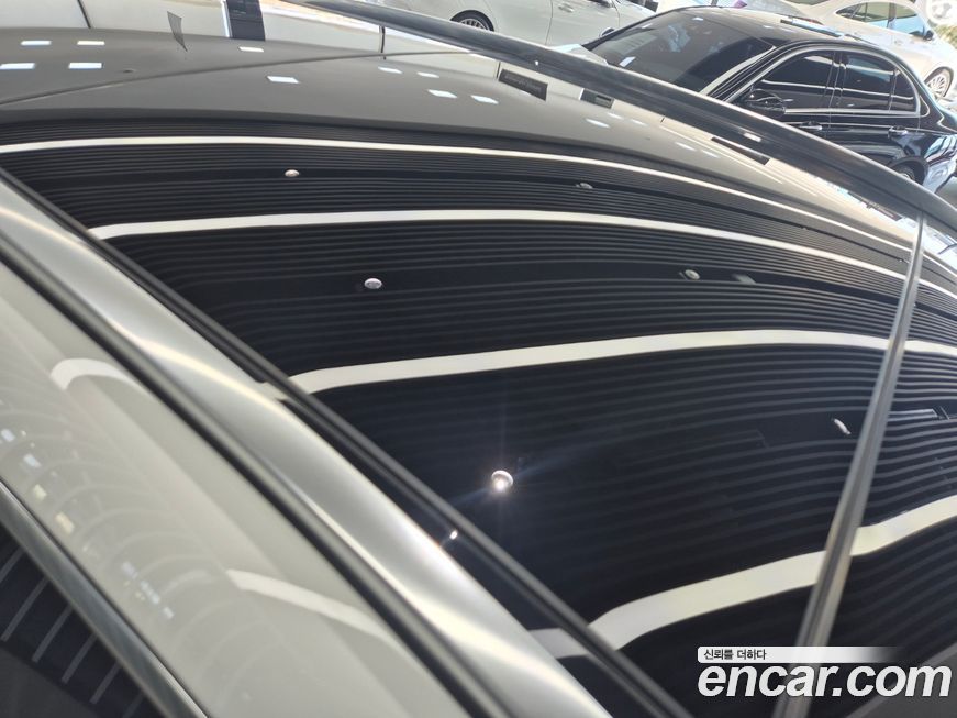 Mercedes-Benz EQA 2025