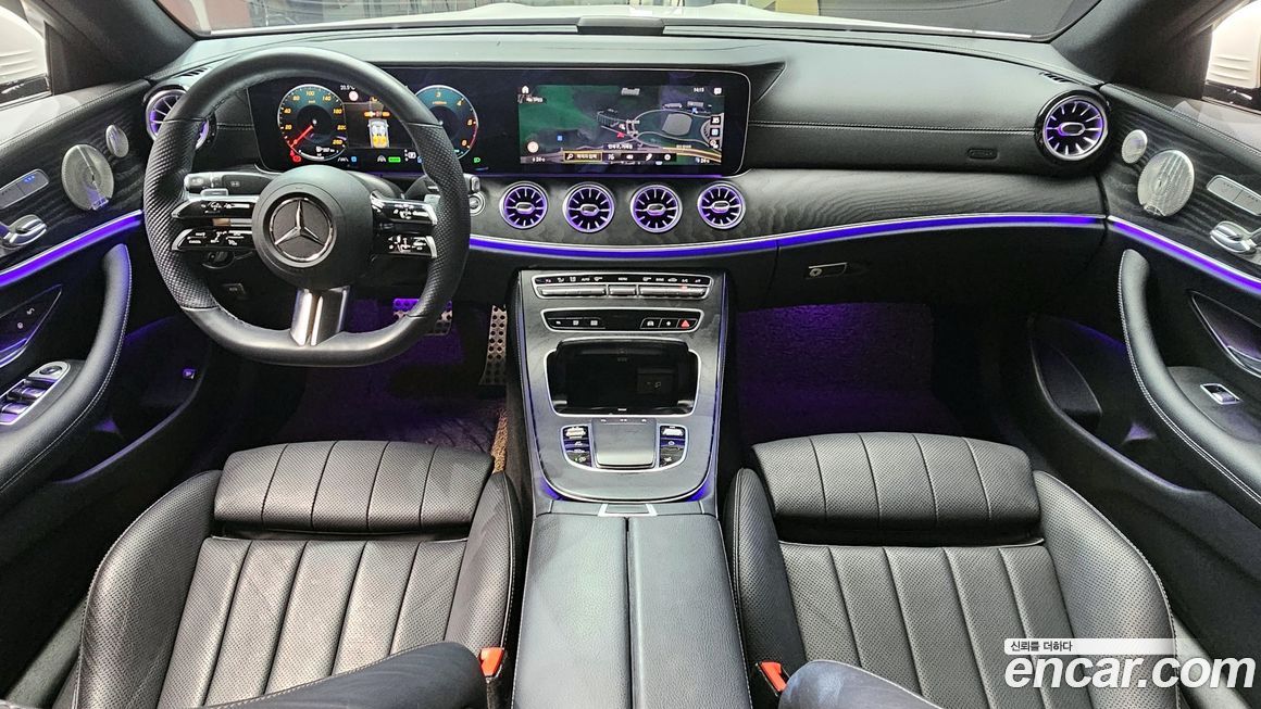 Mercedes-Benz E-Class 2022