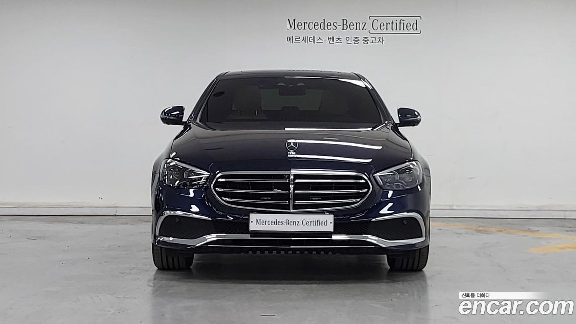 Mercedes-Benz E-Class 2023