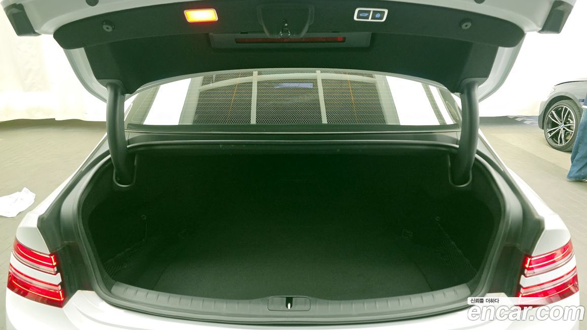 Genesis G80 2025