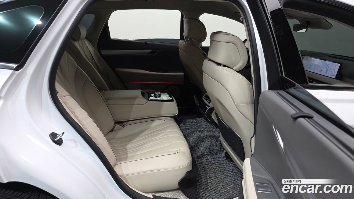 Genesis G80 2025