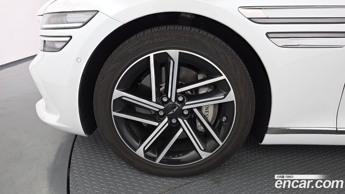 Genesis G80 2025