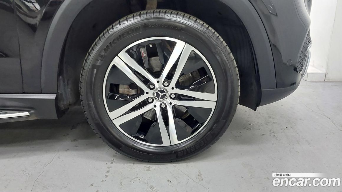 Mercedes-Benz GLE-Class 2020