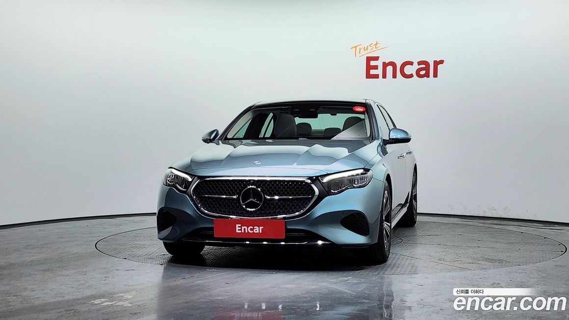 Mercedes-Benz E-Class 2025