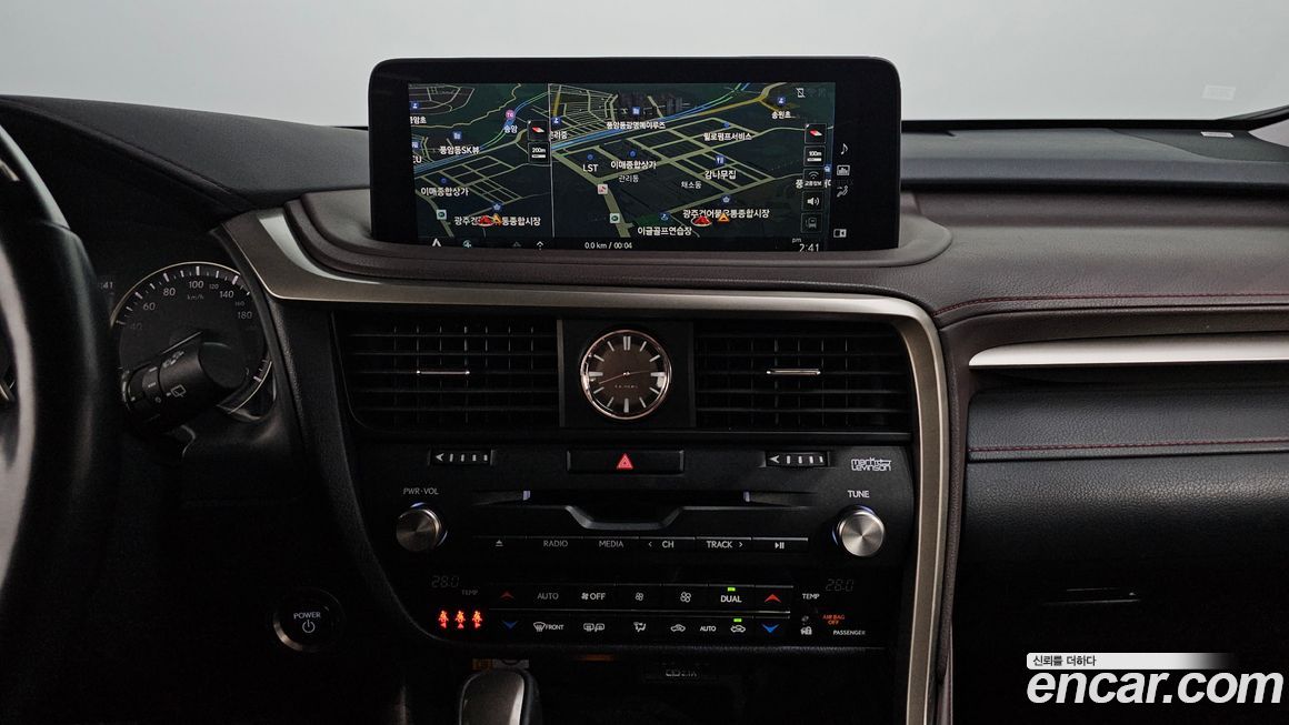 Lexus RX 2022