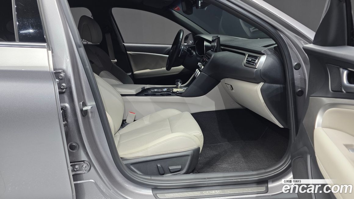 Genesis G70 2021