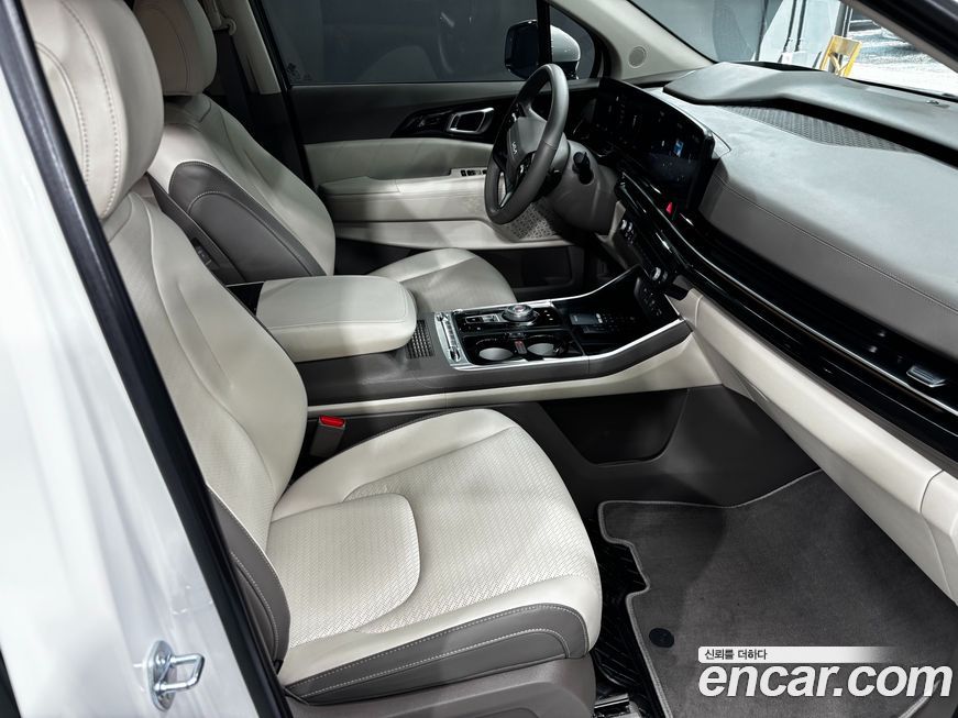 Kia Canival 2025