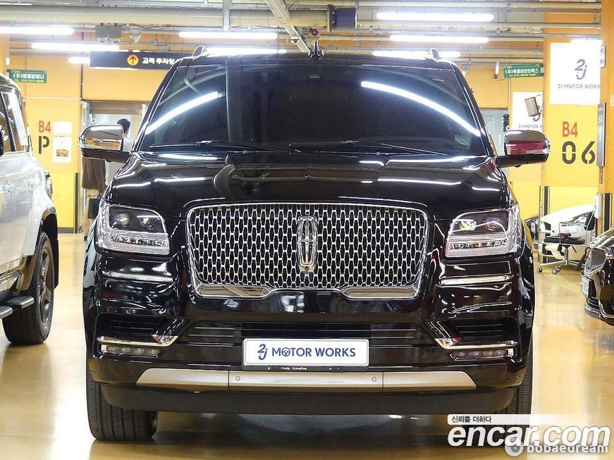 Lincoln Navigator 2021