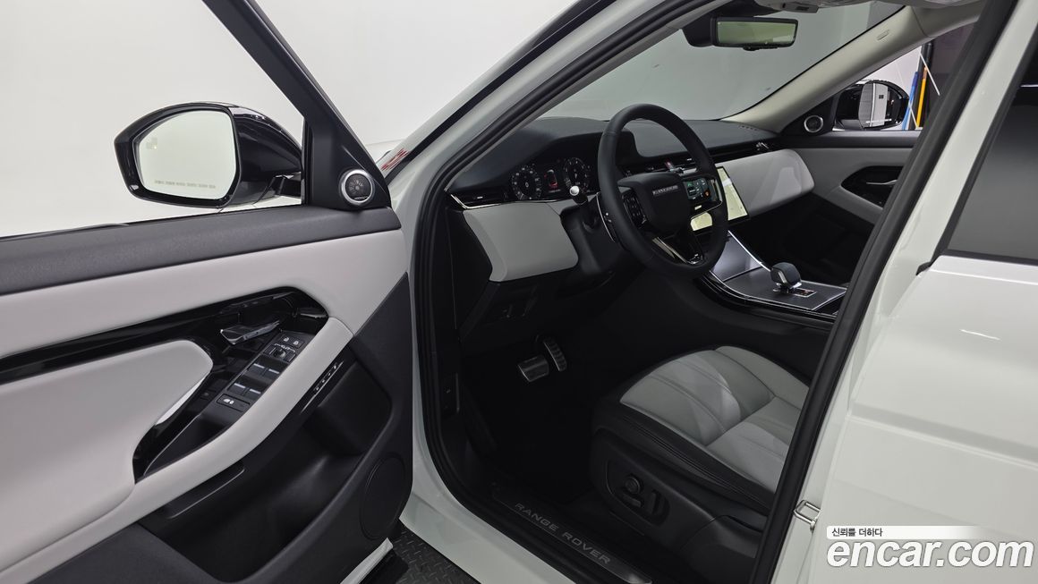 Land Rover Range Rover Evoque 2025