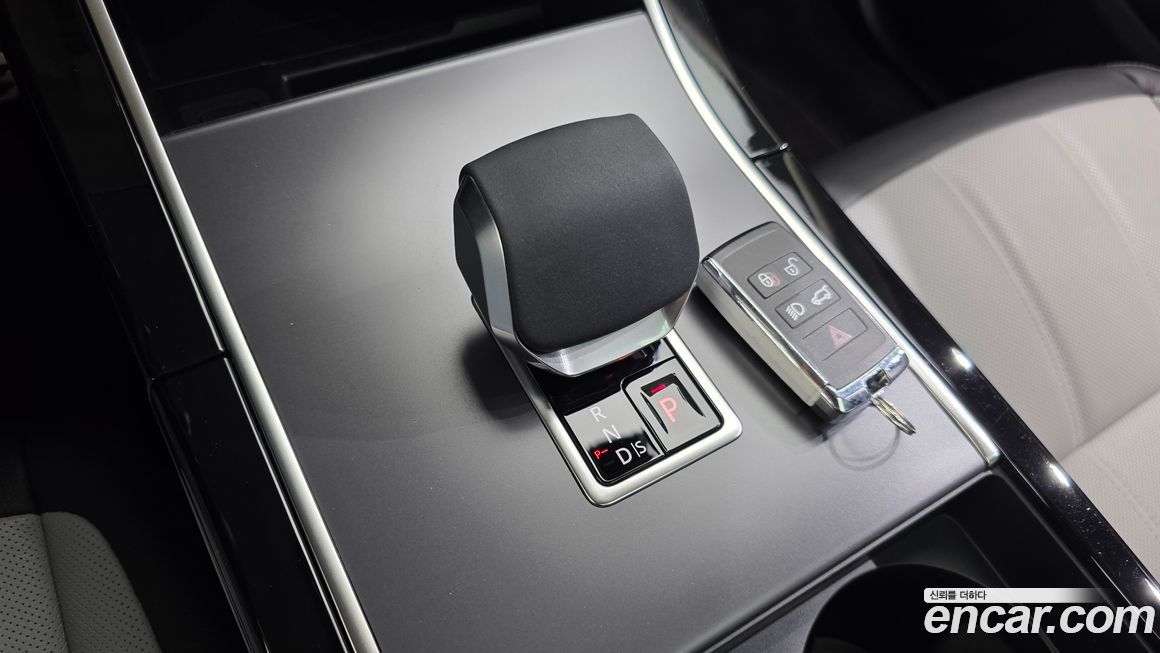 Land Rover Range Rover Evoque 2025