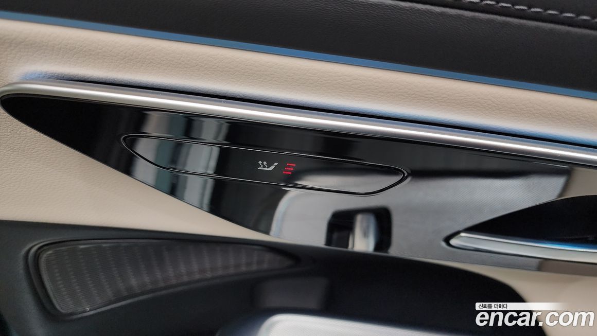 Mercedes-Benz E-Class 2025