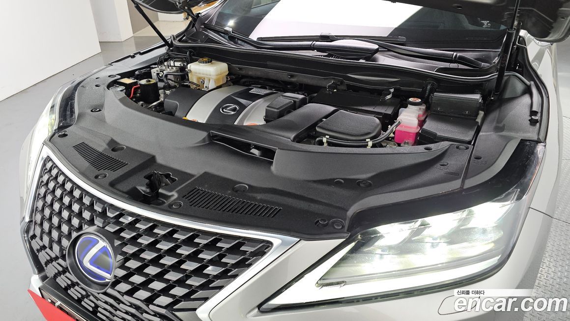 Lexus RX 2022