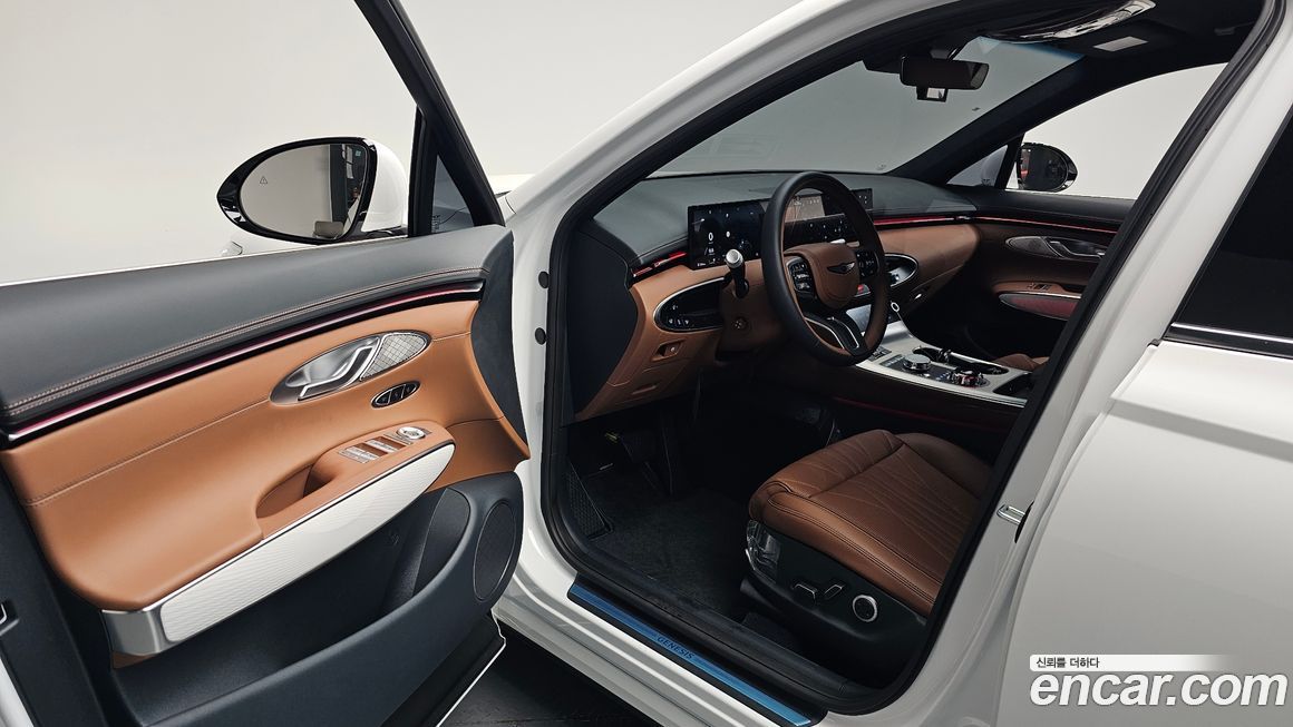 Genesis GV70 2025