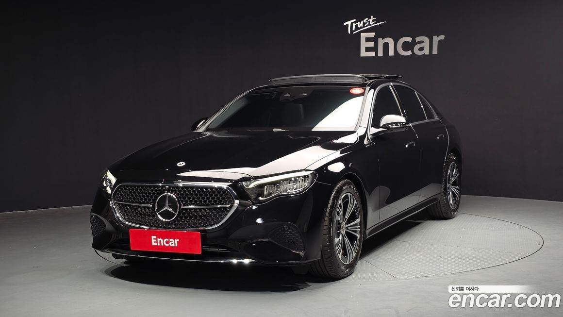 Mercedes-Benz E-Class 2025