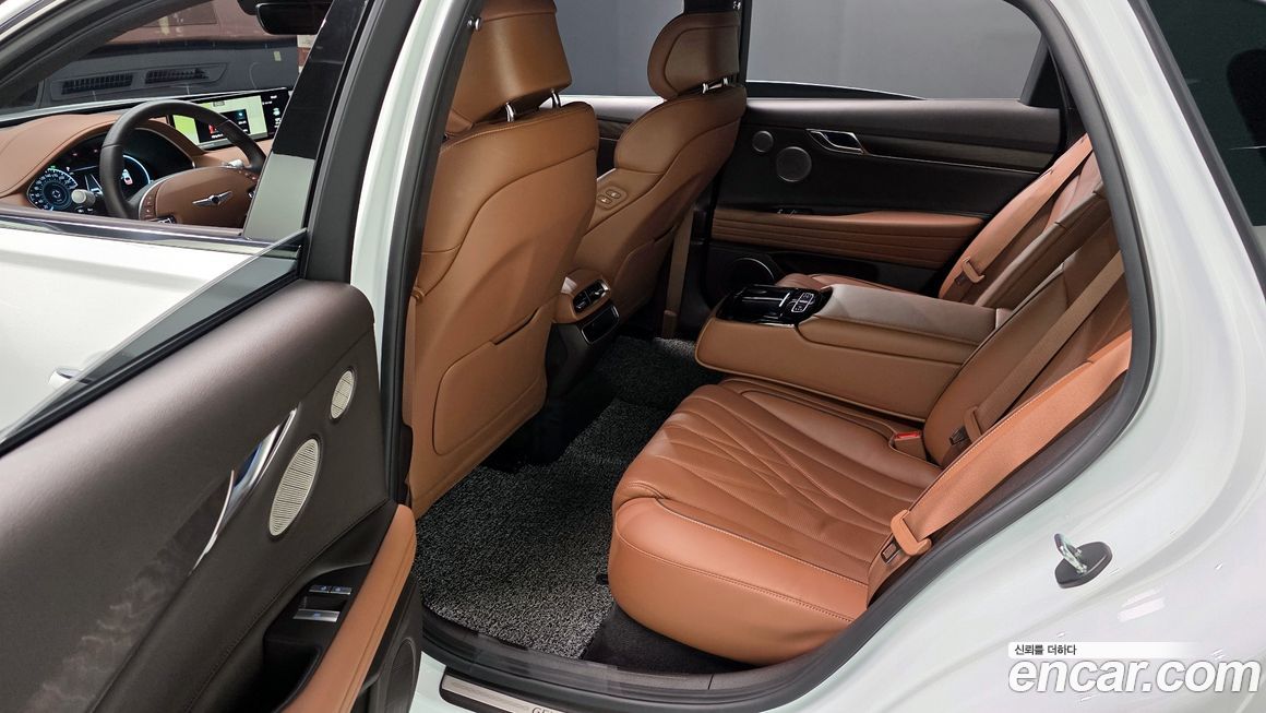 Genesis G80 2023